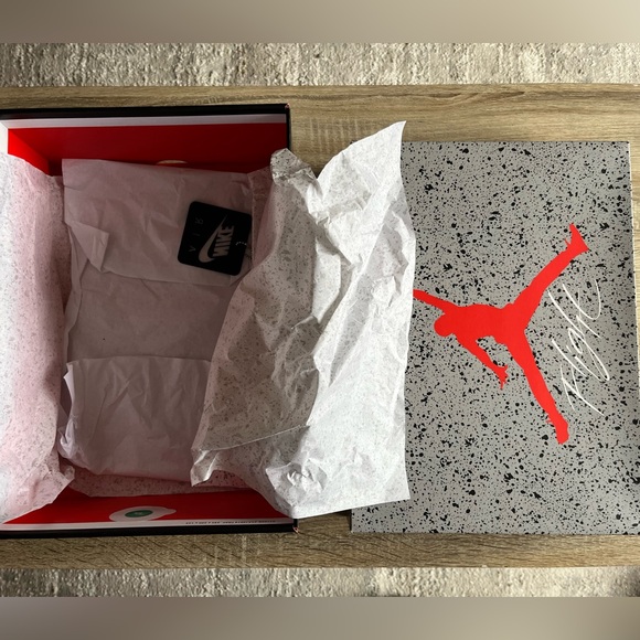 Air Jordan 4 Retro ‘Bred Reimagined’ Mens Sz 11 - Picture 8 of 9